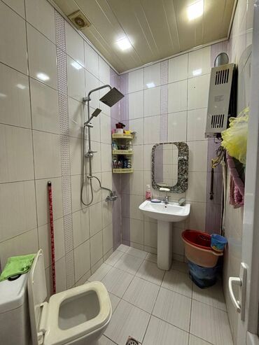 Köhnə tikili: Bakı, Bakıxanov qəs., 2 otaqlı, Köhnə tikili, 65 kv. m -da lalafo.az — 2 Köhnə tikili: Bakı, Bakıxanov qəs., 2 otaqlı, Köhnə tikili, 65 kv. m — 2