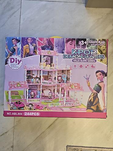 Игрушки: Конструктор «KPOP Demon Hunters – Villa Suite Series» (NO.ABL804), 244 — 1