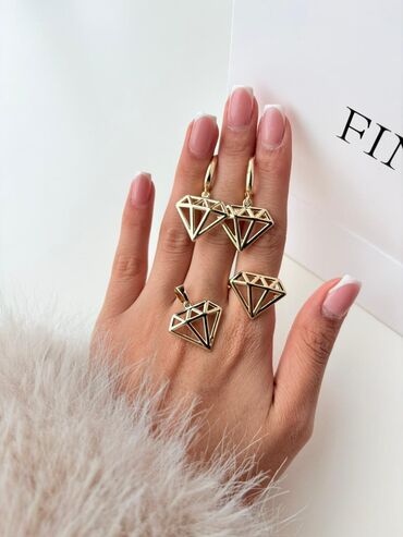 Bijuteriya dəstləri: Qadınlar üçün zərgərlik aksesuarları dəsti və ayrı-ayrı modellər - — 2