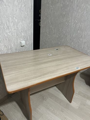стол компьютерный письменный: Жазуу үстөл