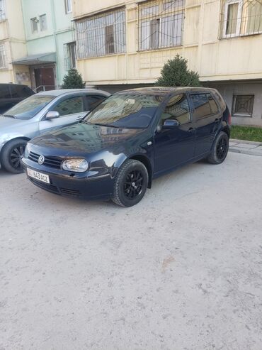 за обе: Volkswagen Golf: 2003 г., 1.4 л, Механика, Бензин, Седан