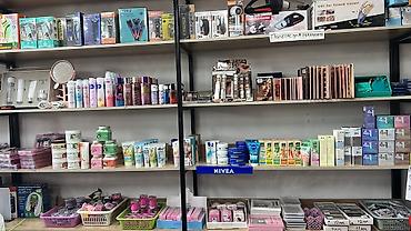 tease me тени: Набор декоративной косметики в книжечке - Компактный палеточный сет — 4