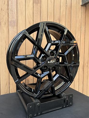 керамика авто: Литые Диски R 19 Kia, Комплект, отверстий - 5, Новый — 2