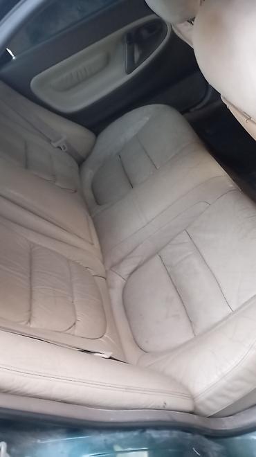 саласка виш: Mazda 626: 1997 г., Механика, Бензин, Седан — 3