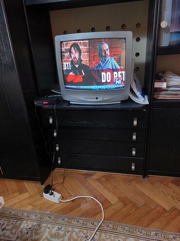 Televizori: ODLICAN Samsung kolor televizor, model tv c2 20 f12, dijagonala ekrana — 4