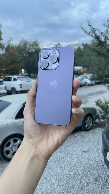 телефоны ош: IPhone 14 Pro, Б/у, 256 ГБ, Deep Purple, Чехол, Защитное стекло, 85 %