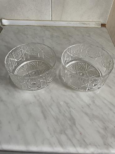 Наборы посуды: Продаю чешский хрусталь б/у, в отличном состоянии. Вазы разного at lalafo.kg — 9 Наборы посуды: Продаю чешский хрусталь б/у, в отличном состоянии. Вазы разного — 9