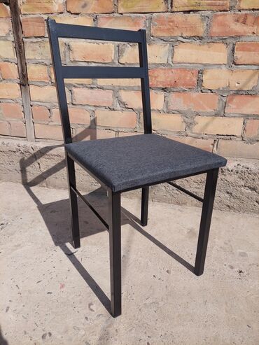 плетеные стулья: Отургучтар Каптоосу менен, Жаңы
