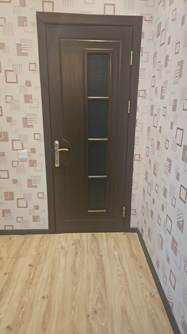 taxta qapl: *Roya*. Kod : 0119 3 eded otaq qapisi satilir Ela