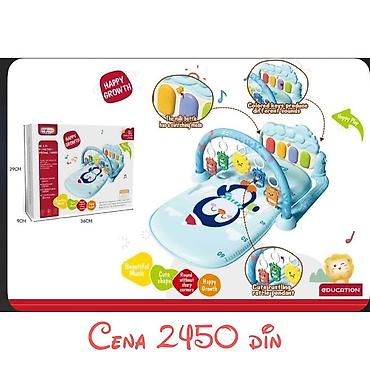 Podloge za igru: Muzička prostirka za bebе sa klavirom i visećim igračkama (0+) - — 10