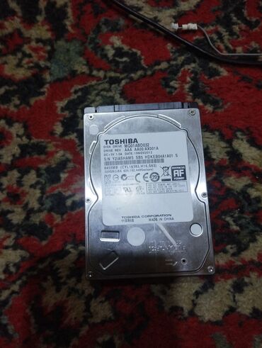 xart disk: Daxili Sərt disk (HDD) Toshiba, 256 GB, 5400 RPM, 2.5", İşlənmiş
