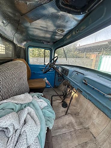 купить авто в монголии: ЗИЛ : 6 л | 1993 г. 150 км — 5