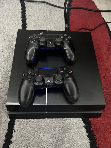PS4 (Sony PlayStation 4): Прошивайка PlayStation 4 fat 500гб с играми внутри Состояние