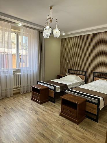 Долгосрочная аренда домов: 160 м², 5 комнат — 4