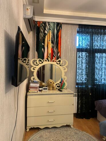4 комнатные квартиры: 1 otaqlı, Yeni tikili, 32 kv. m