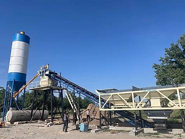 Другое строительное оборудование: Продается оборудованный для бетонного завода! Отличная возможность — 4