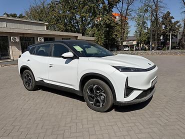 30000: Dongfeng L7 2026 г. Электрокроссовер с запасом хода 530 km — 1