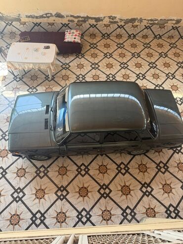 VAZ (LADA): VAZ 2107 sedan - Kuzov: 4 qapılı sedan, klassik “07” dizaynı - Rəng — 6