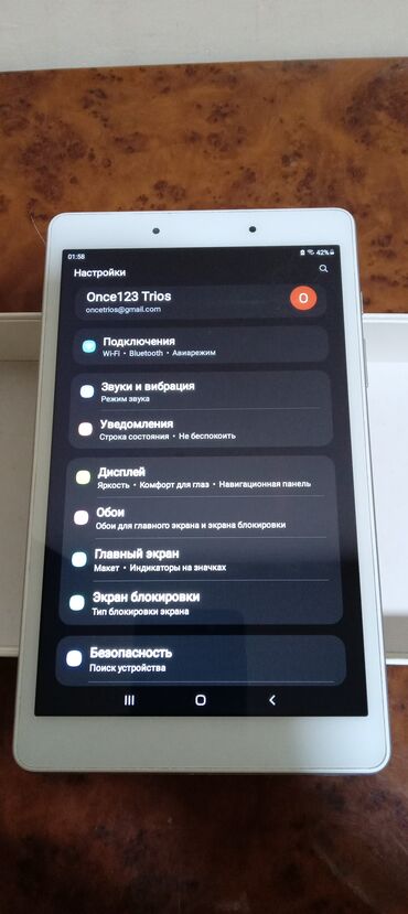 Samsung: Samsung Tab A Heç bir problemi yoxdu Hər bir funksiyaları işləkdi — 4