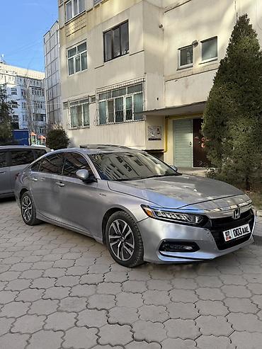 Honda: Honda Accord: 2019 г., Седан — 5