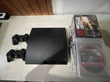 konzola sony playstation 5: Sony play station 3 sa 28 igrica na disku. Takodje je chipovan i ako