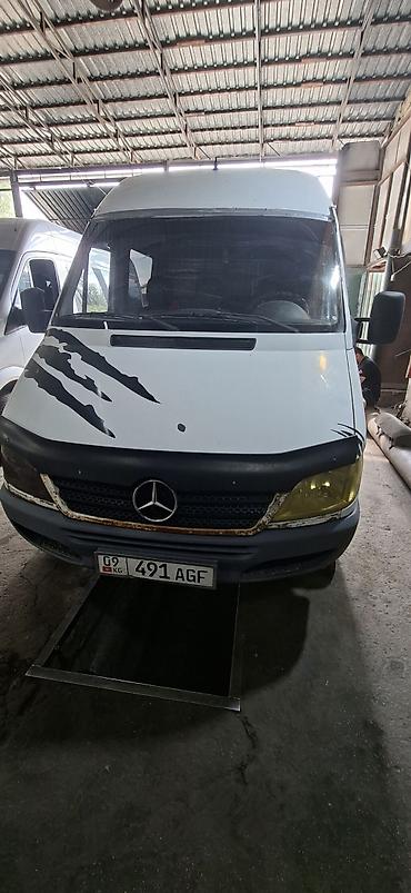Коммерческий транспорт: Легкий грузовик, Mercedes-Benz, Стандарт, Б/у — 2