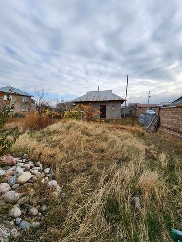 сниму квартиру в кара балте: Дача, 20 м², 1 комната, Собственник, Старый ремонт