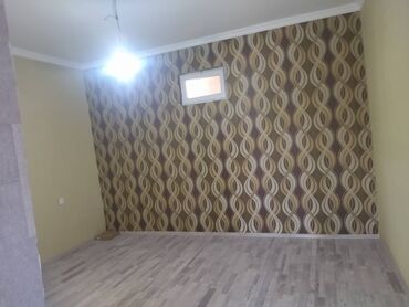 sabuncuda ev: Sabunçu qəs. 1 otaqlı, 1 kv. m, Yeni təmirli