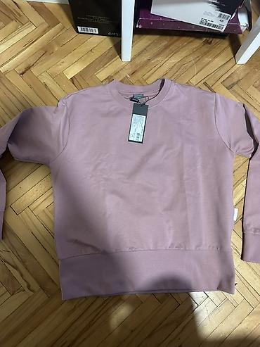 letnje trenerke: Duks majica – pastelno roze boje - Klasican kroj sa okruglim izrezom — 1