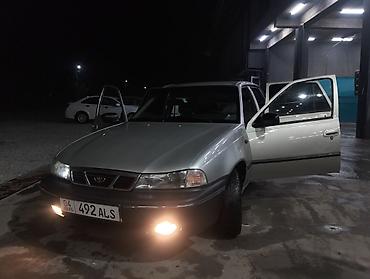 арзан машине: Daewoo Nexia: 2004 г., Кол менен иштөөчү, Бензин, Седан — 1