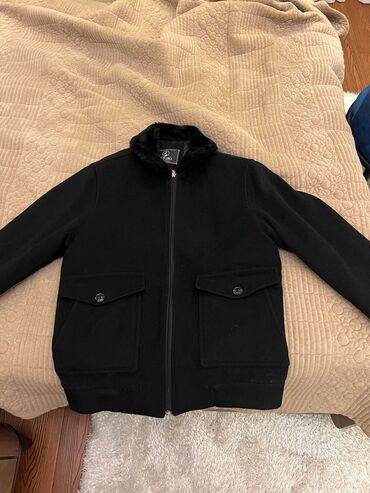 куртка мужская: Куртка M (EU 38), цвет - Черный