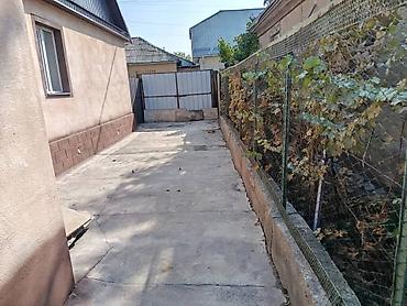 Продажа коттеджей и домов: Продам капитальный дом 83 кв.метров и участком 5 соток, в доме 5 — 3