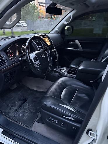 Продажа авто: Toyota Land Cruiser: 2015 г., 4.6 л, Автомат, Бензин, Внедорожник — 10