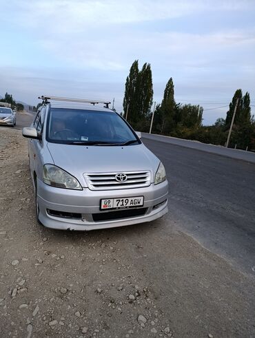скутер мапед: Toyota Ipsum: 2002 г., Универсал