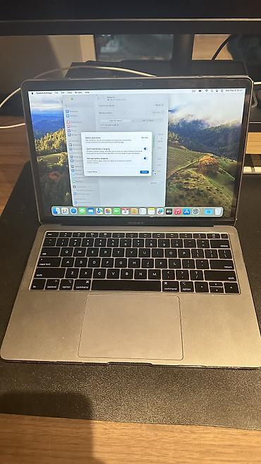 macbook air m3: İşlənmiş Apple MacBook, 13.3 ", Intel Core i5, 256 GB, Ünvandan götürmə — 5