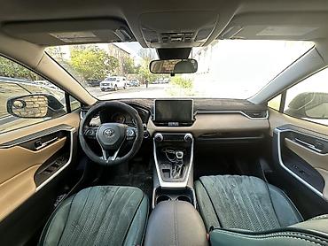 Продажа авто: Toyota RAV4: 2018 г., 2.5 л, Автомат, Бензин, Кроссовер — 8