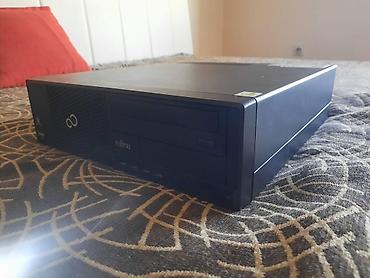 Desktop računari i radne stanice: Fujitsu Esprimo SFF (Small Form Factor) desktop računar - Kompaktno — 1