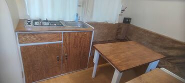 Qoşqular: KARAVAN sifarişlə. Istirahətiniz üçün tam şərait var . 12 volt — 4