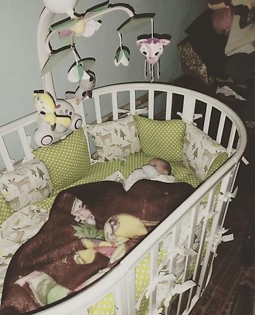 upper intermediate: 🛏️ Продаётся кроватка 8в1. В хорошем состоянии. Удобная и практичная — 9