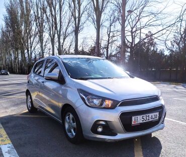 купить машину хендай солярис: Chevrolet Spark: 2016 г., 0.1 л, Вариатор, Бензин, Хэтчбэк
