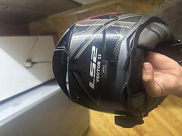 Moto geyim: Əvvəla Salam. LS2 Victor II modeli L Razmer Kaskımı Satıram. 180 Azn — 5