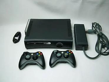 elektronska: U ponudi XBOX 360. Konzola je vrlo korektno očuvana sa malim znakovima — 10