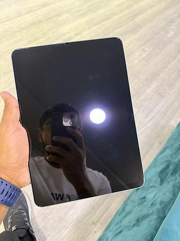 realme c65: Apple iPad Air (5‑го поколения), 64 ГБ, Wi‑Fi, фиолетовый — 3