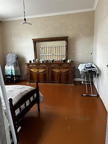 Həyət evləri və villaların satışı: 3 otaqlı, 95 kv. m, Təmirsiz — 20