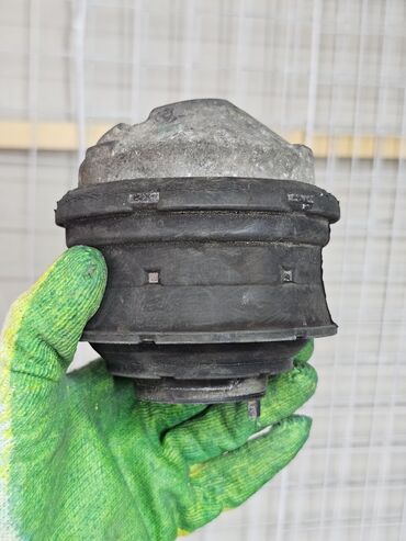 Подушки мотора: Подушка мотора Mercedes-Benz 2000 г., Б/у, Оригинал, Германия — 7