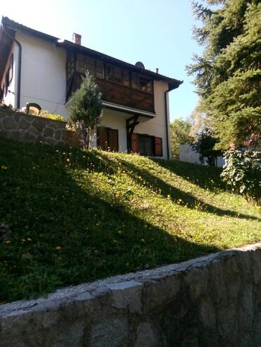 Kuće na prodaju: 138 kv. m, 4 sobe — 1