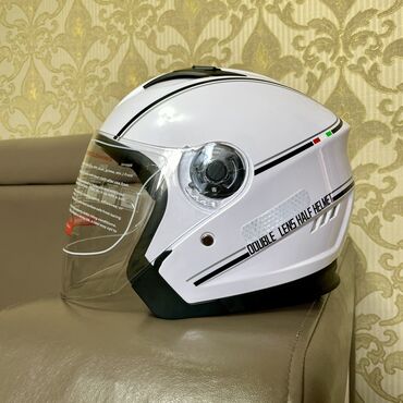рама велосипеда: Шлем для мотоцикла и мопеда Размер головы 57-60см, преимущества белого