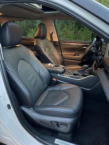 Toyota: Toyota Highlander: 2023 г., Гибрид, Внедорожник — 9