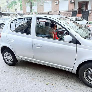 тойота vits: Toyota Vitz: 2003 г., Бензин, Хэтчбэк — 5