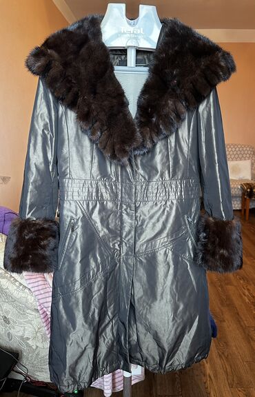женские зимние кожаные куртки: Пальто, L (EU 40)